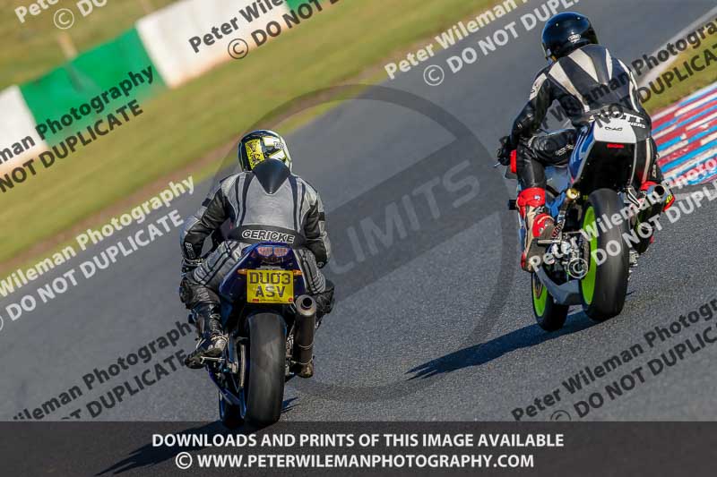 PJM Wedding Photography;enduro digital images;event digital images;eventdigitalimages;mallory park;mallory park photographs;mallory park trackday;mallory park trackday photographs;no limits trackdays;peter wileman photography;racing digital images;trackday digital images;trackday photos